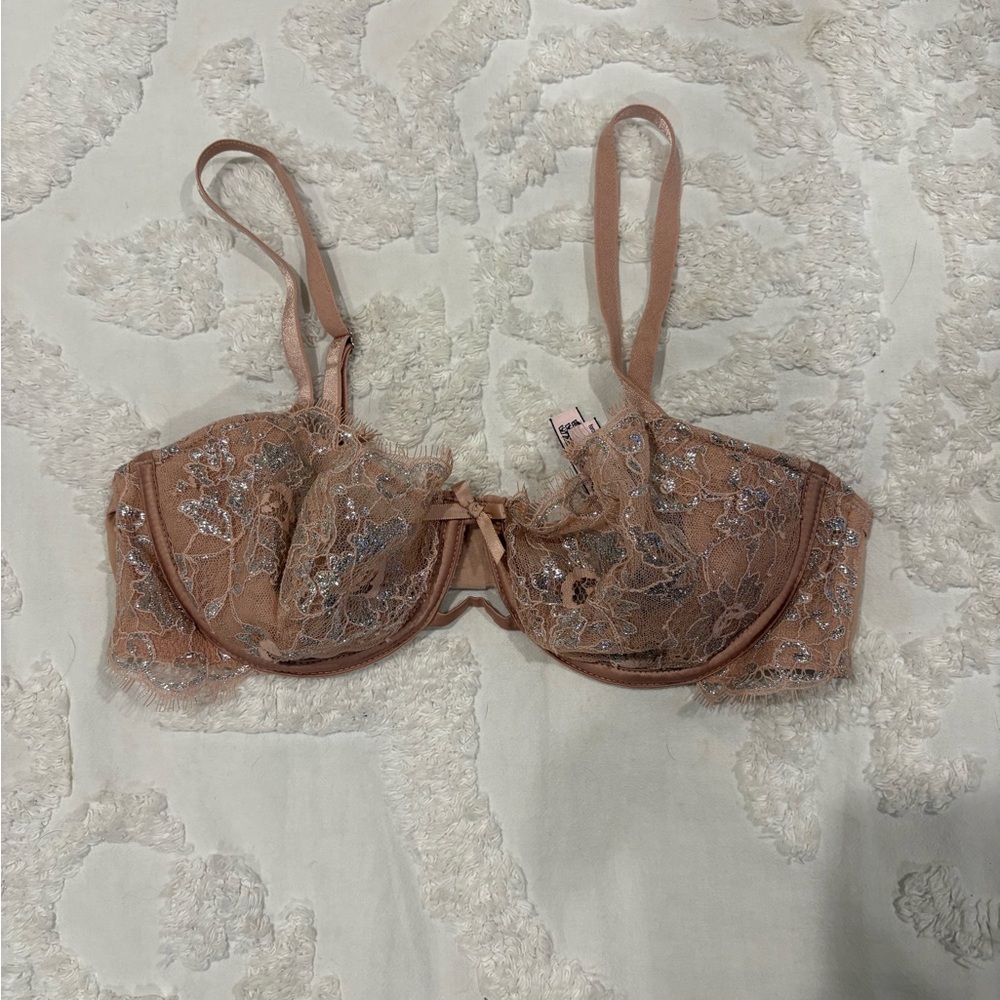 Victoria’s Secret Dream Angels Push Up Without Padding